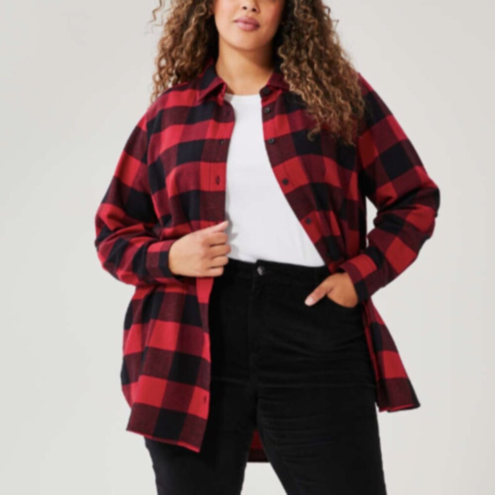 Joe Fresh buffalo plaid button down shirt (size M)